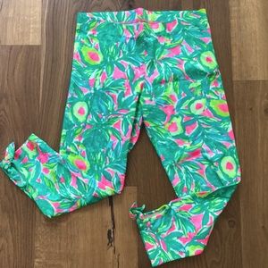 Lilly Pulitzer Guac and Roll print Maia Leggings Girls XL